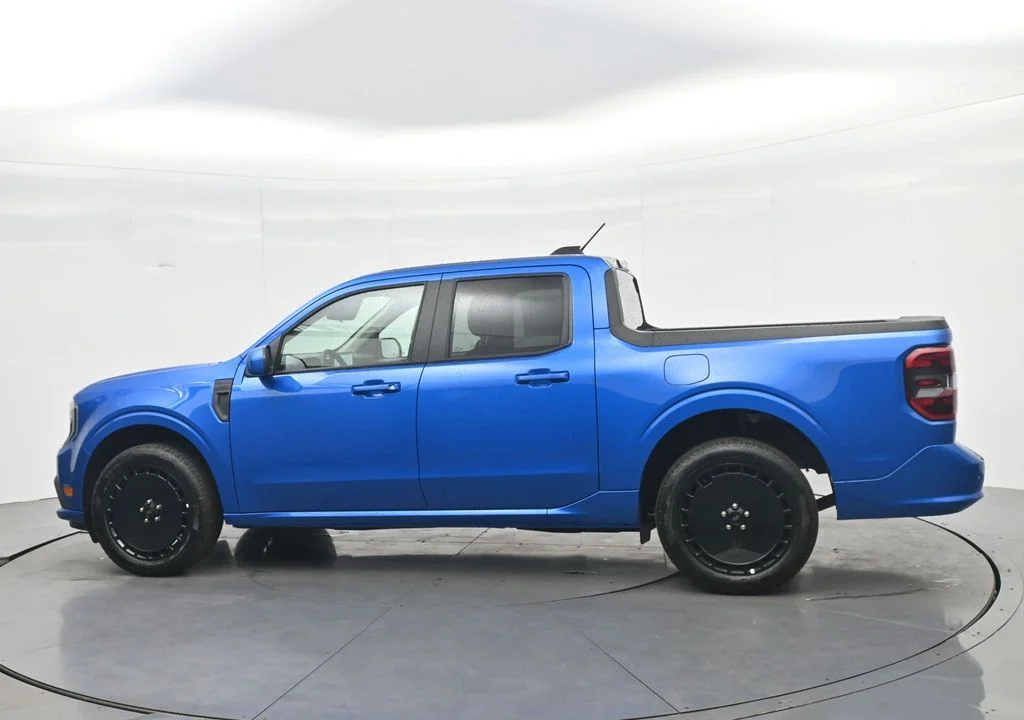 New 2026 Velocity Blue Ford Lobo™ image 10