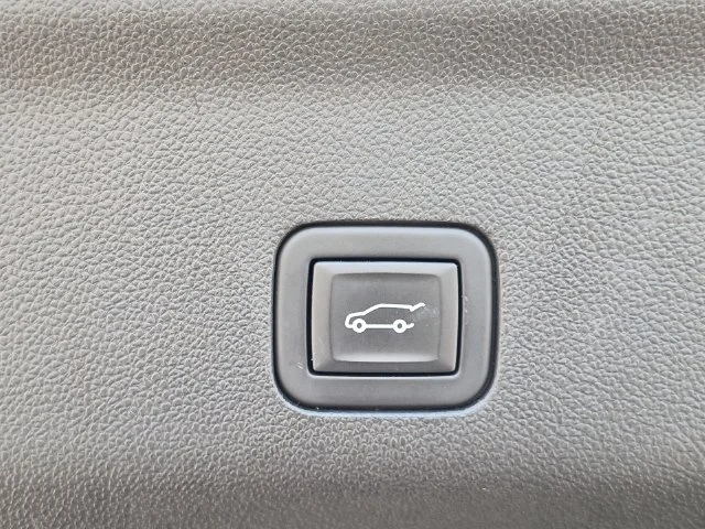 Used 2024 Black Cadillac Sport Platinum image 38