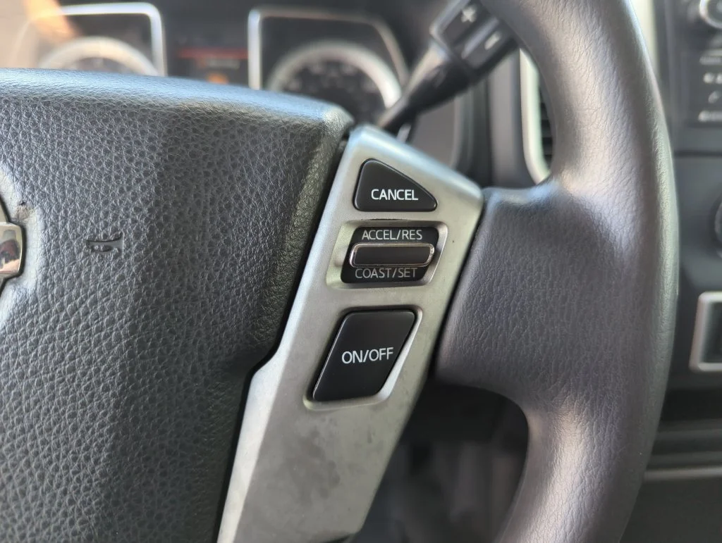 Used 2019 White Nissan S image 34