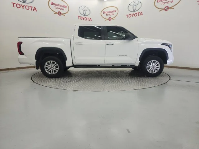 Used 2024 White Toyota SR5 image 3