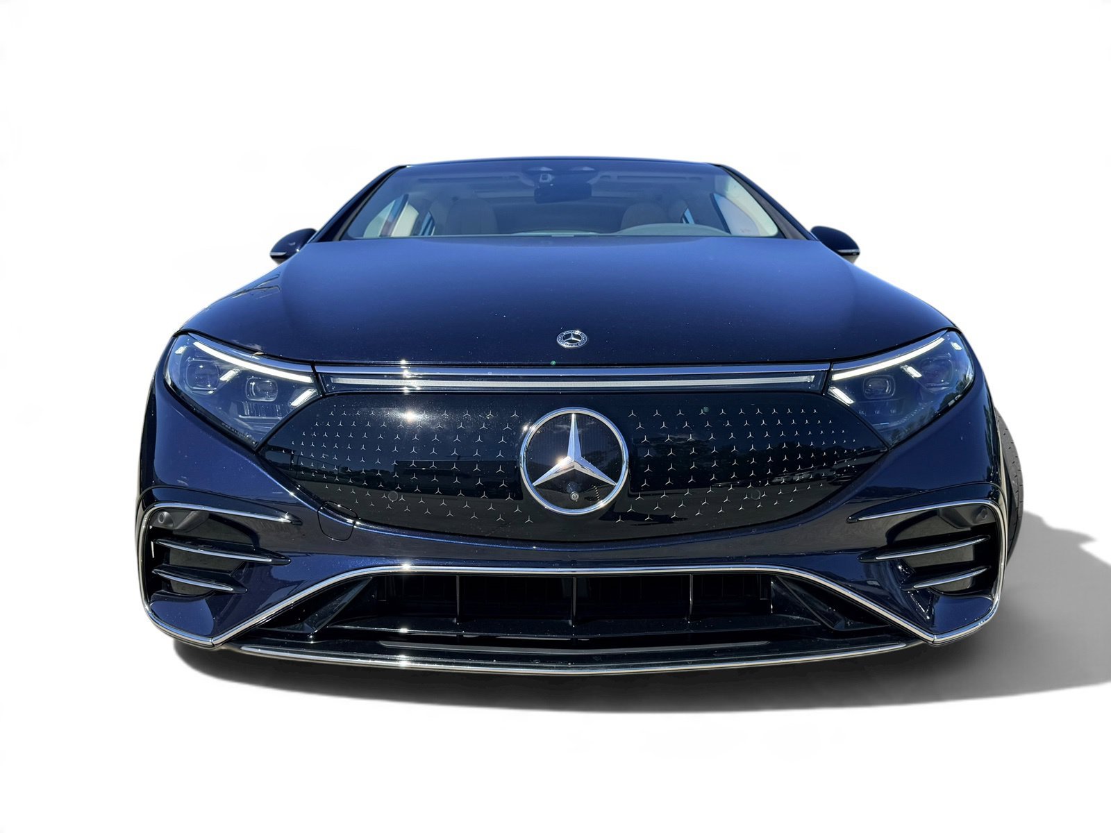 Certified Used 2023 Nautical Blue Metallic Mercedes-Benz 580 image 3