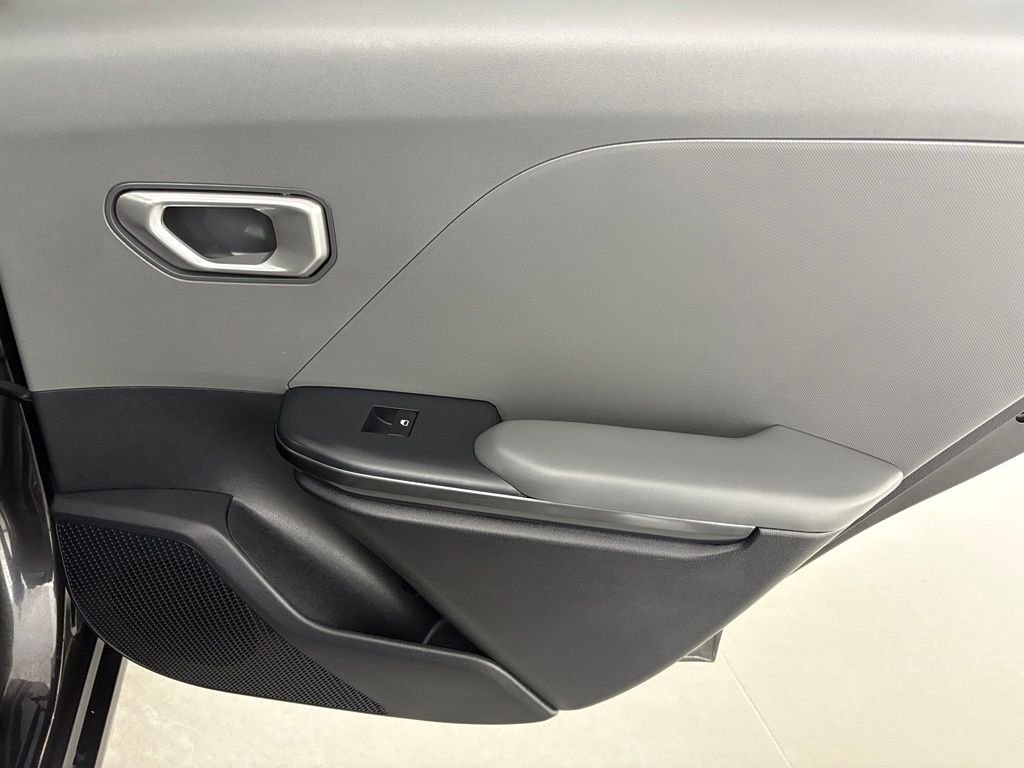 Used 2025 Gray Kia LXS image 39