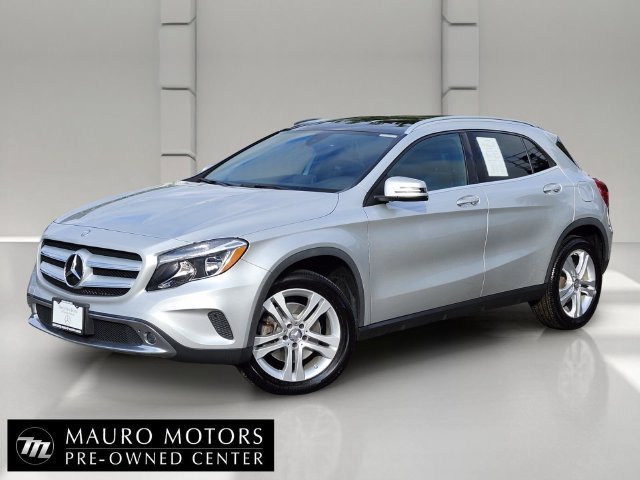 Used 2017 Silver Mercedes-Benz GLA 250 image 1