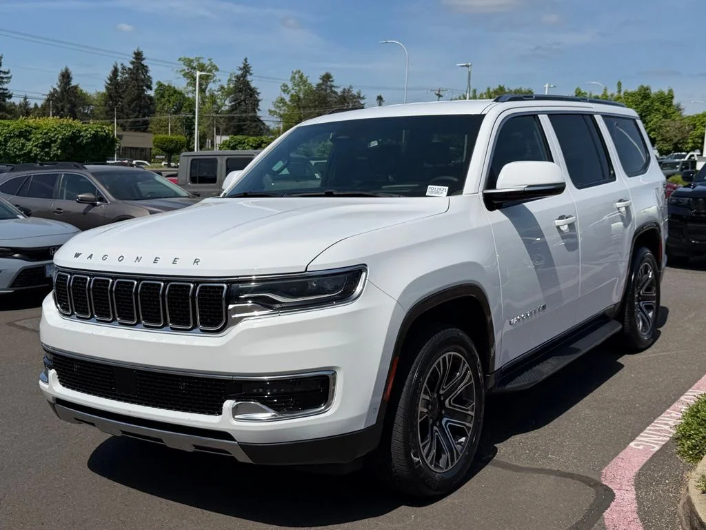 Used 2022 Bright White Clearcoat Jeep Series III image 4