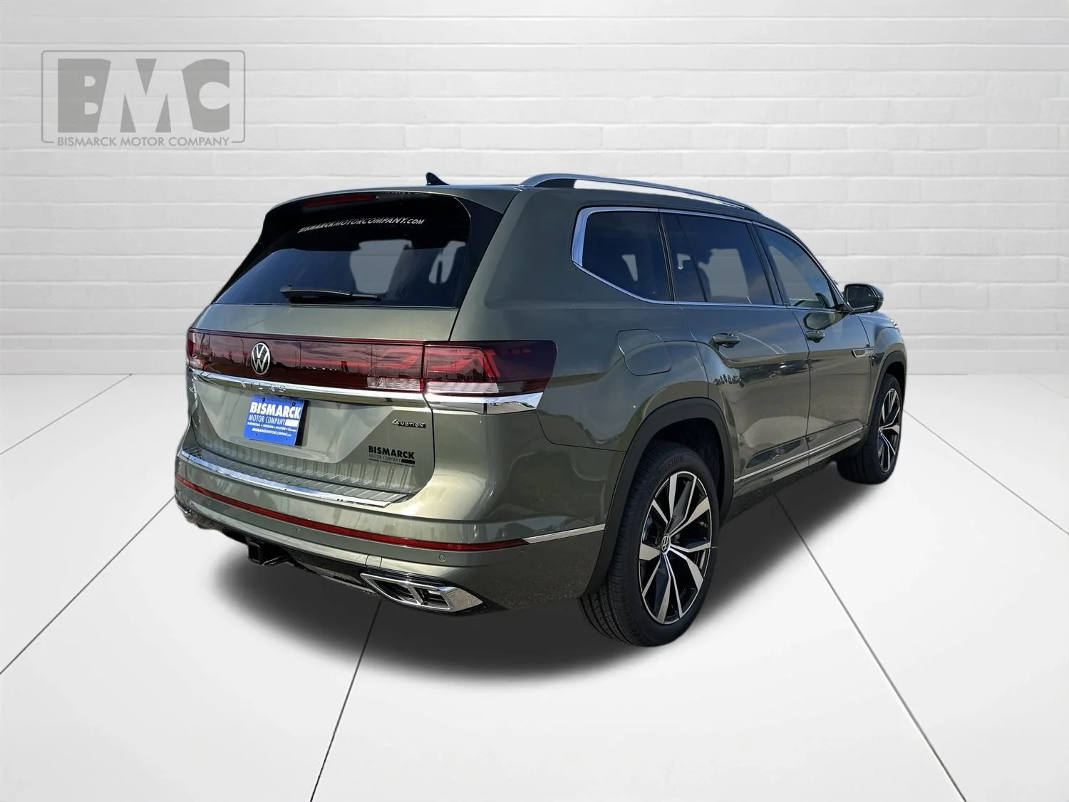 New 2026 Green Volkswagen 2.0T SEL Premium R-Line image 3