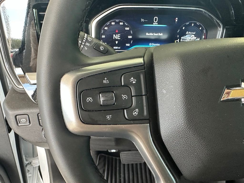 Used 2025 White Chevrolet LTZ image 22