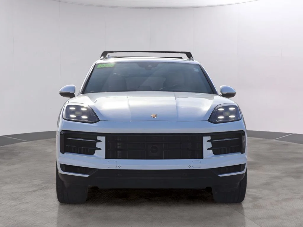 Used 2025 White Porsche  image 12