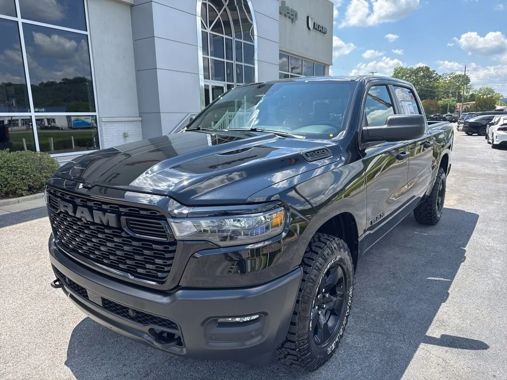 New 2026 Diamond Black Crystal Pearl-Coat Exterior Paint RAM Warlock image 5