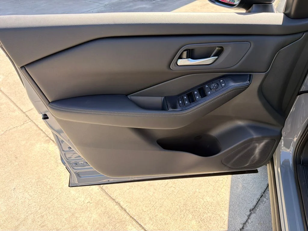 New 2026 Boulder Gray Pearl Nissan SV image 16