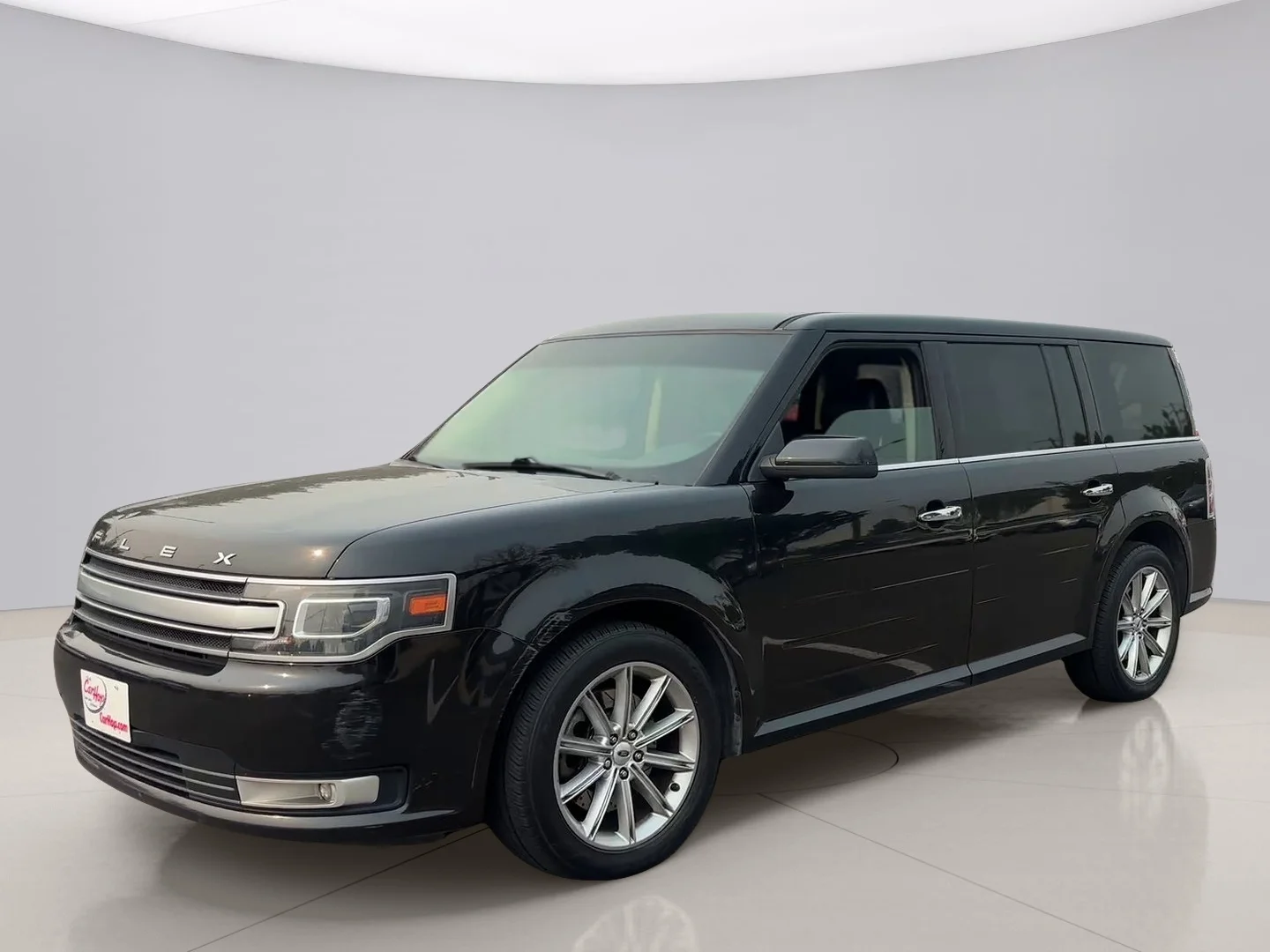 Used 2015 Black Ford LIMITED image 1