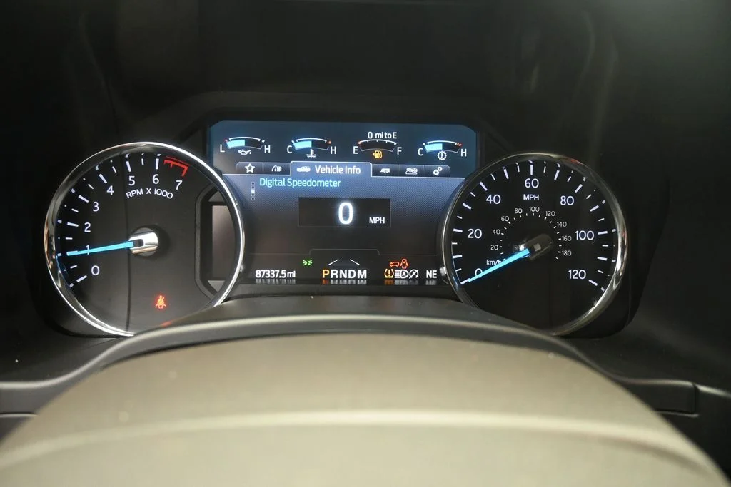 Used 2021 White Ford Limited image 18