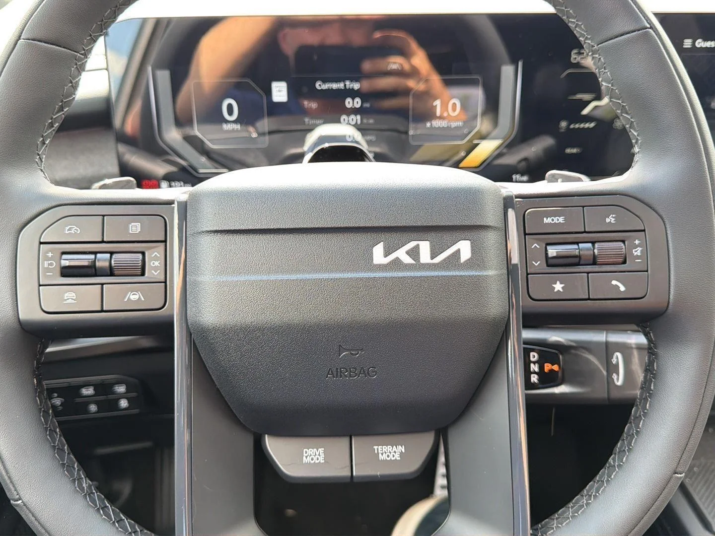 New 2027 Terrain Brown Kia X-Pro SX image 14