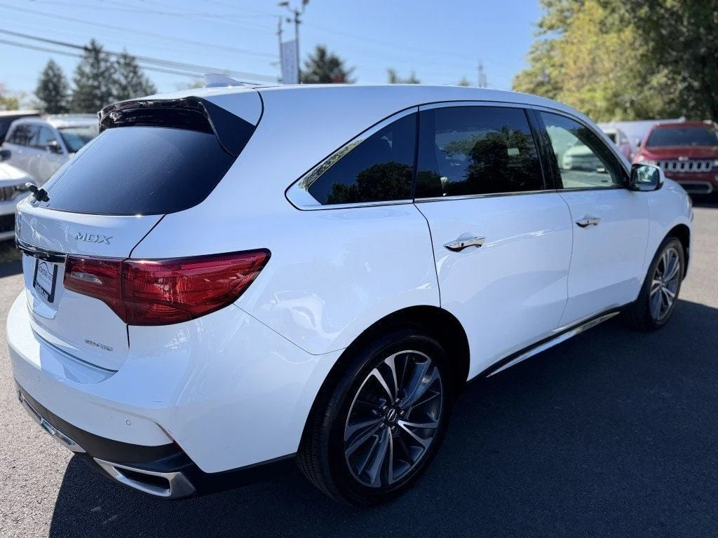 Used 2020 Platinum White Pearl Acura SH-AWD 7-Passenger w/Technology Pkg image 3