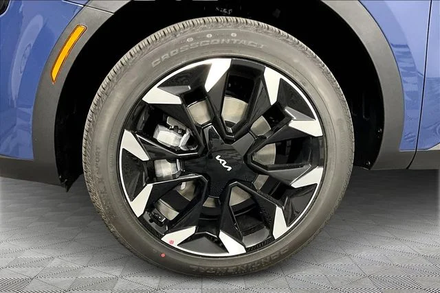 Certified Used 2026 Black Kia EX image 13