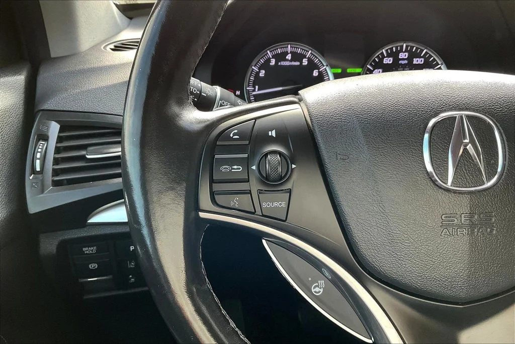 Used 2020  Acura Advance image 13