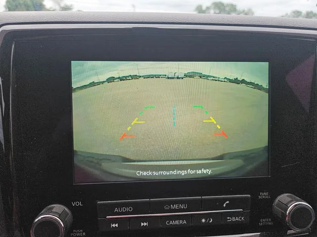 Used 2022 Gray Nissan SV image 20