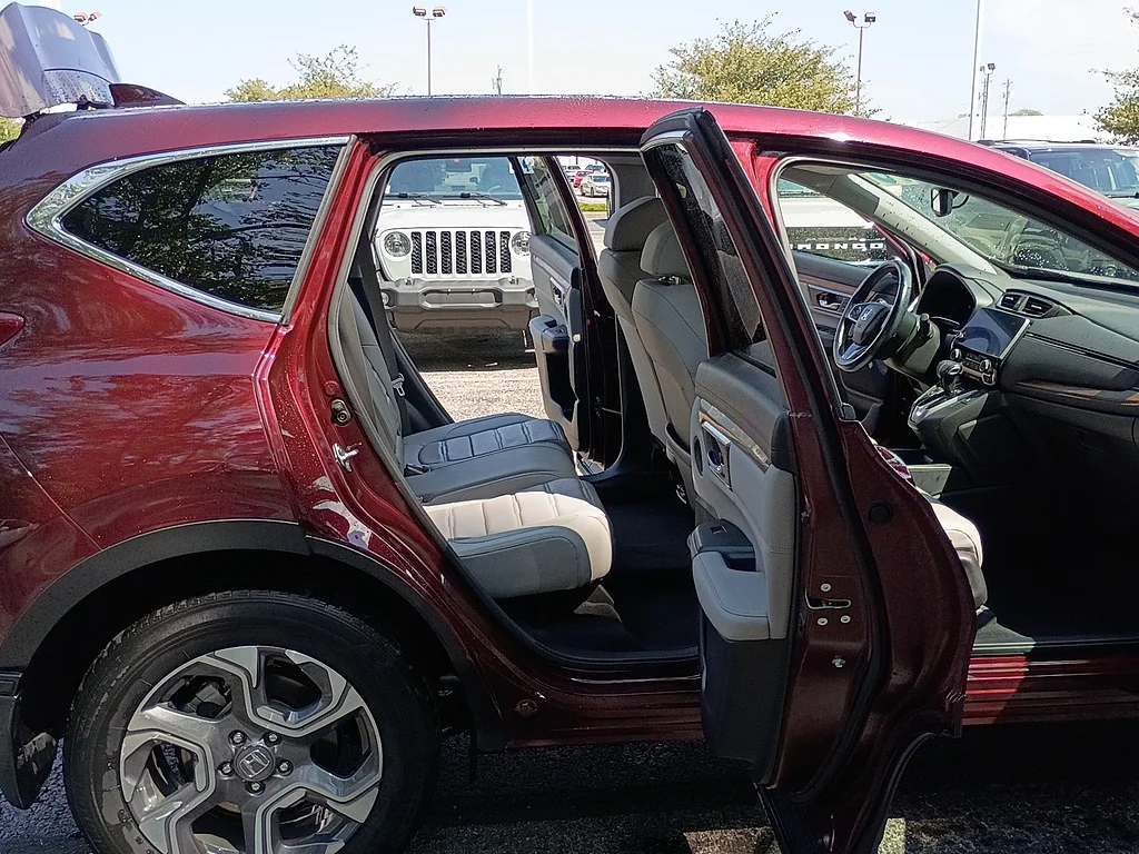 Certified Used 2018 RED Honda EX-L image 14