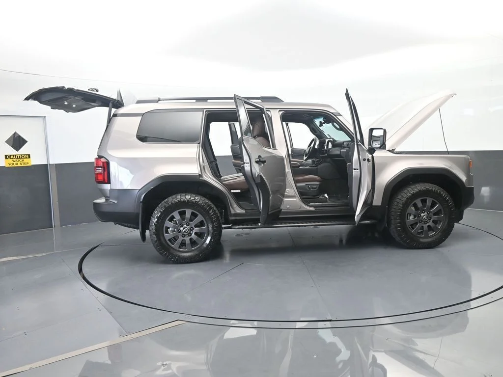 Used 2025 Meteor Toyota Base image 75