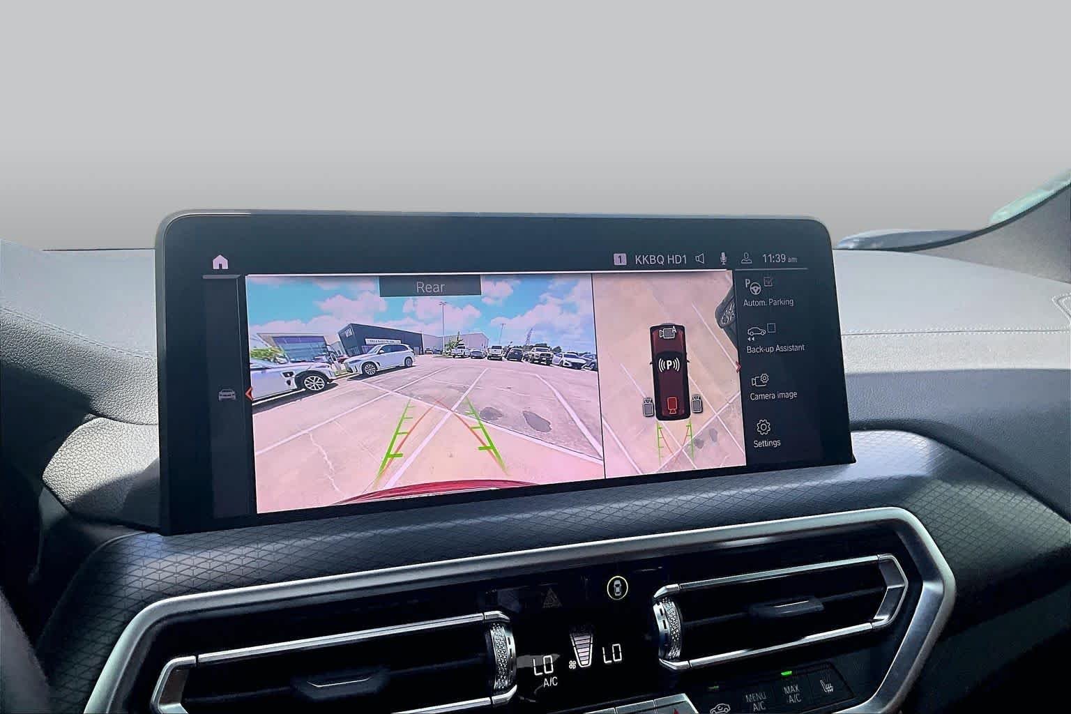 Used 2023 Aventurin Red Metallic BMW sDrive30i image 24