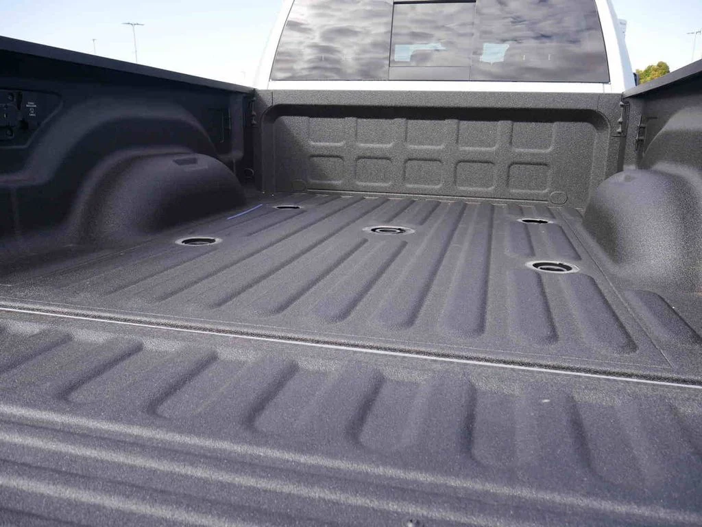 New 2026 Silver Ram Tradesman image 8