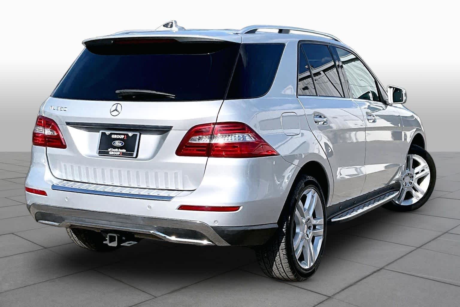 Pre-Owned 2015 Mercedes-Benz ML 350