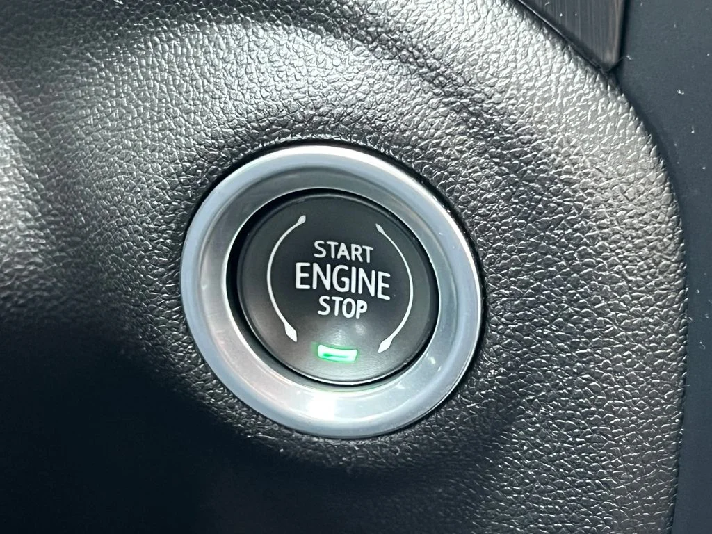Used 2021 Black GMC AT4 image 34