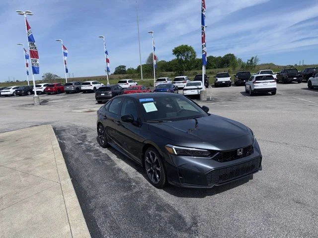 Used 2025 Gray Honda Sport image 3