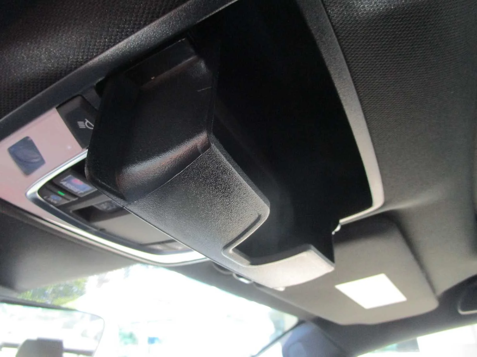 Used 2025 Majestic Black Pearl Acura w/A-Spec Package image 27