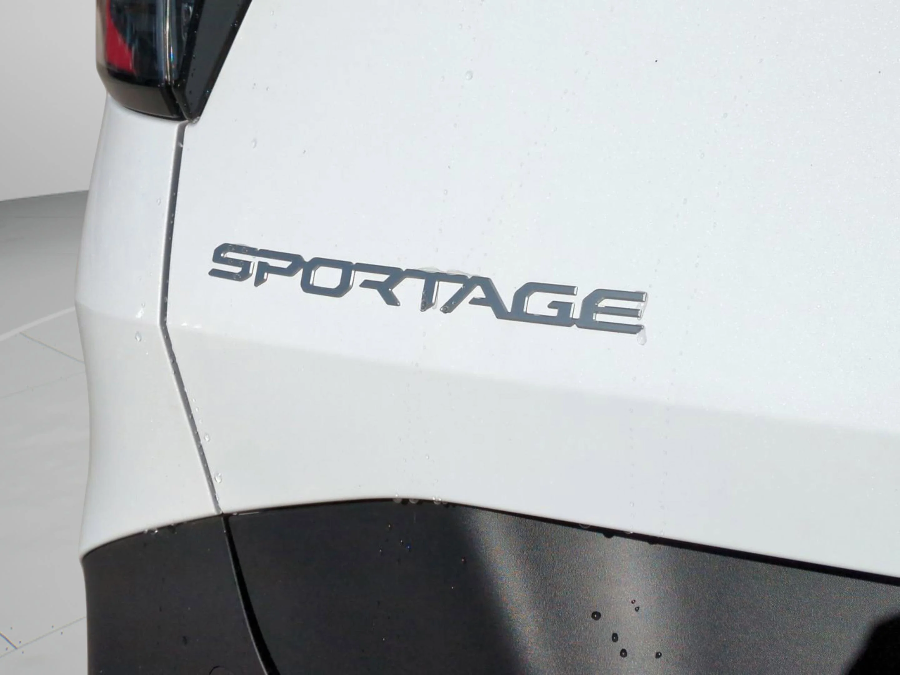 New 2026 Glacial White Pearl Kia EX image 15