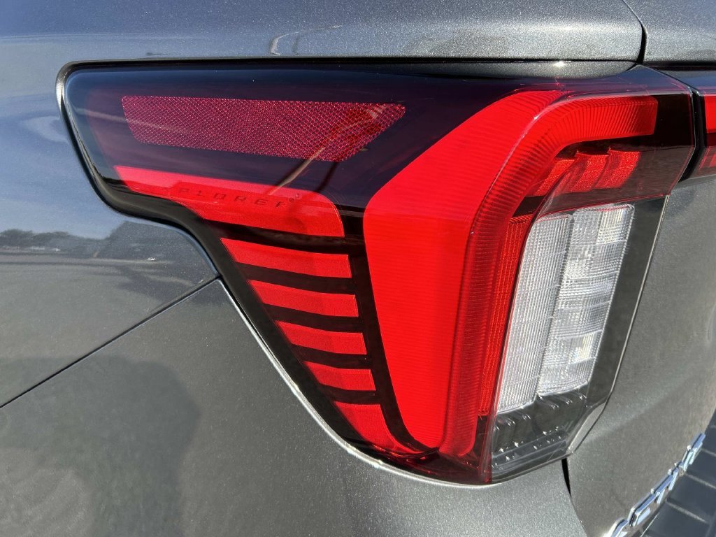 Certified Used 2026 Carbonized Gray Metallic Ford Active image 11