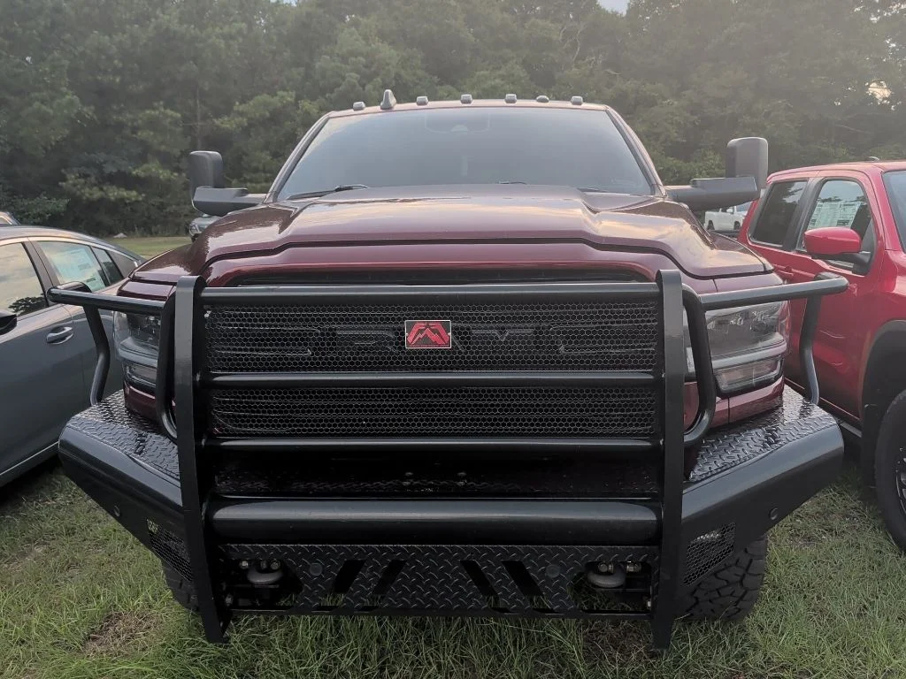 Used 2022 Red Ram Laramie image 2