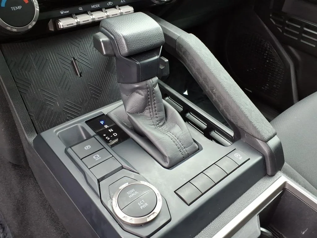 Used 2026  Toyota SR5 image 20