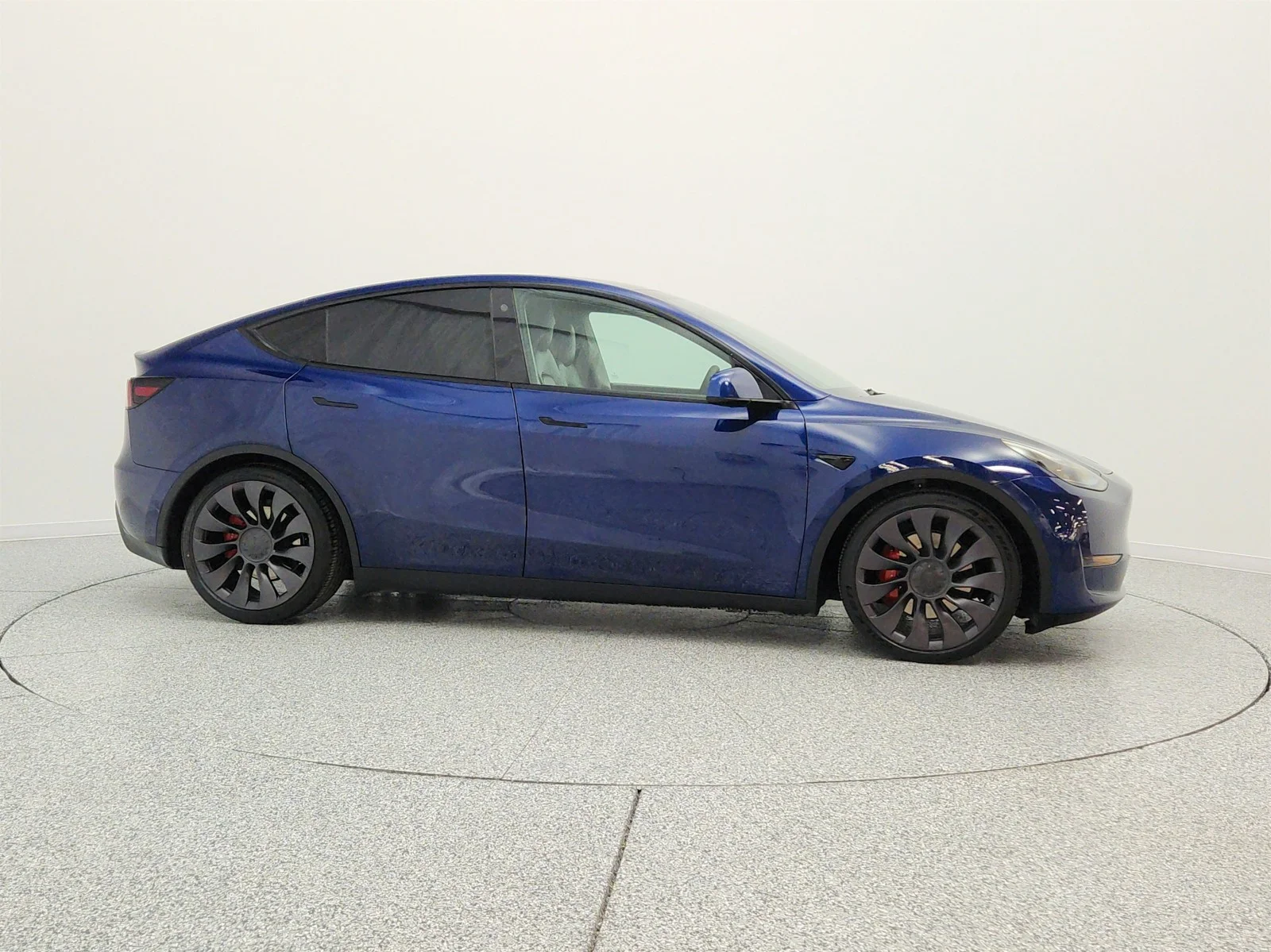 Used 2021 Deep Blue Metallic Tesla Performance AWD image 4