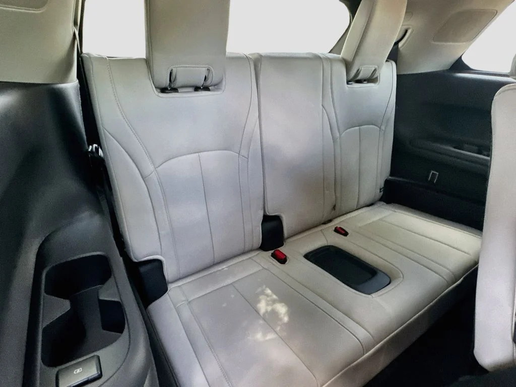 New 2027 MINERAL BLACK INFINITI Luxe FWD image 29