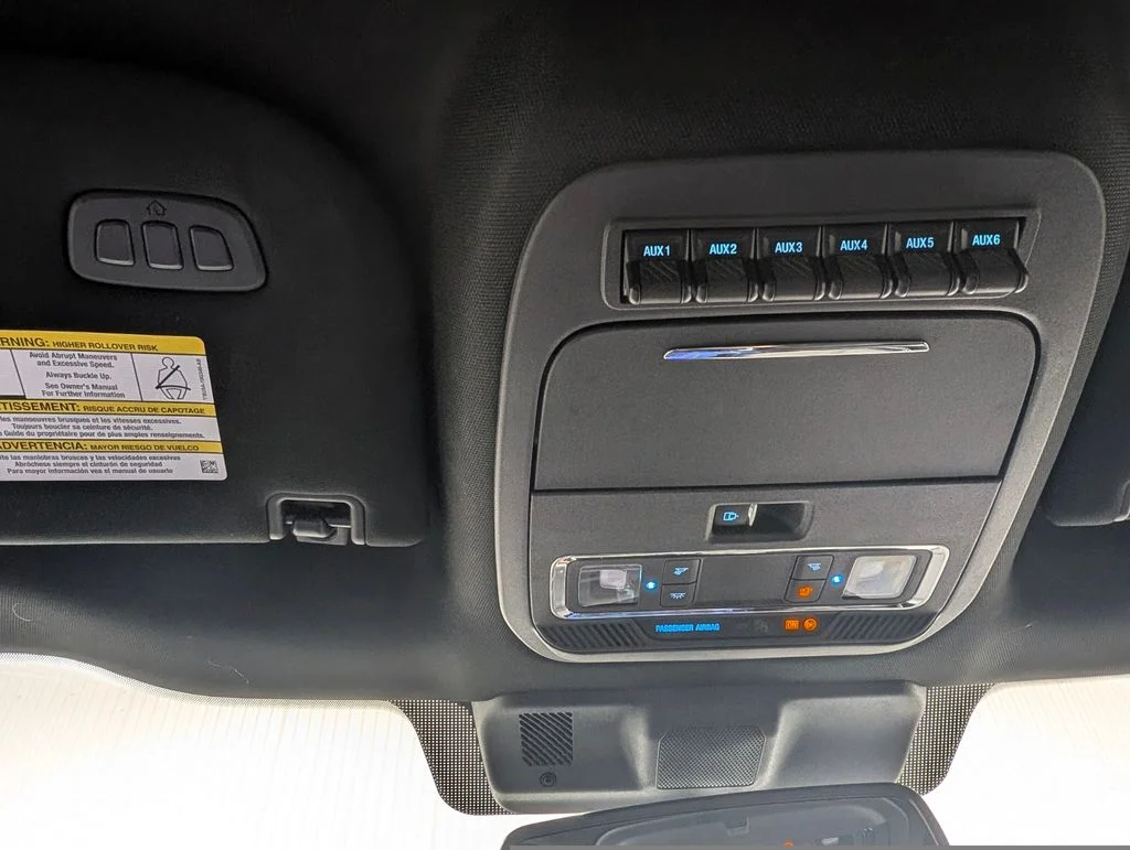 Certified Used 2023 Gray Metallic Ford Platinum image 10