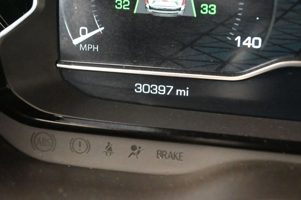 Used 2024 Sterling Metallic GMC Denali image 41