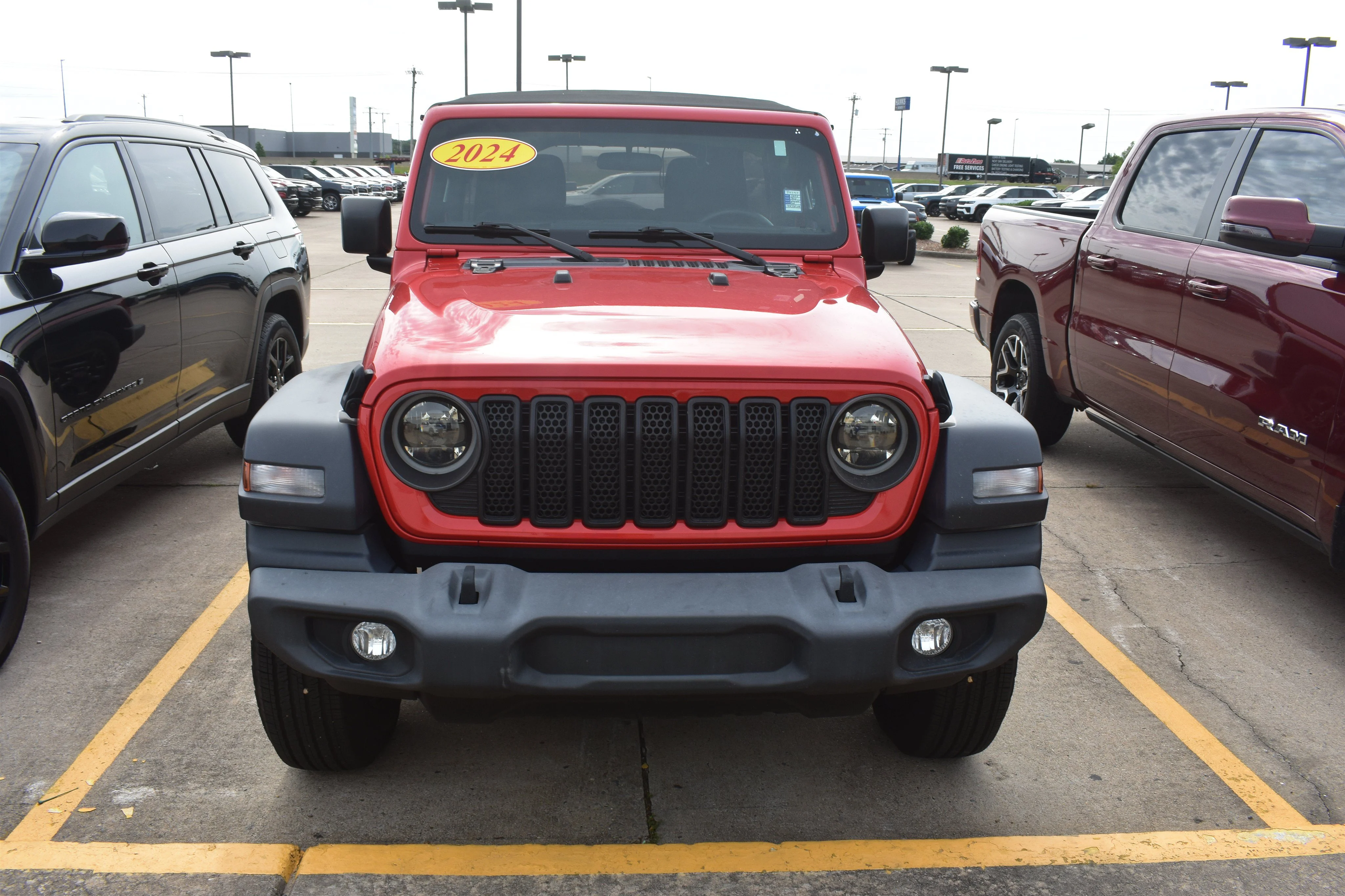 Used 2024 Firecracker Red Clearcoat Jeep Sport image 2