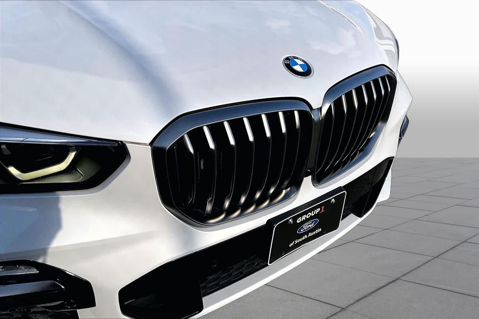 Used 2020 Mineral White Metallic BMW M50i image 30
