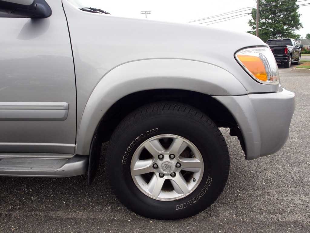 Used 2007  Toyota SR5 image 12