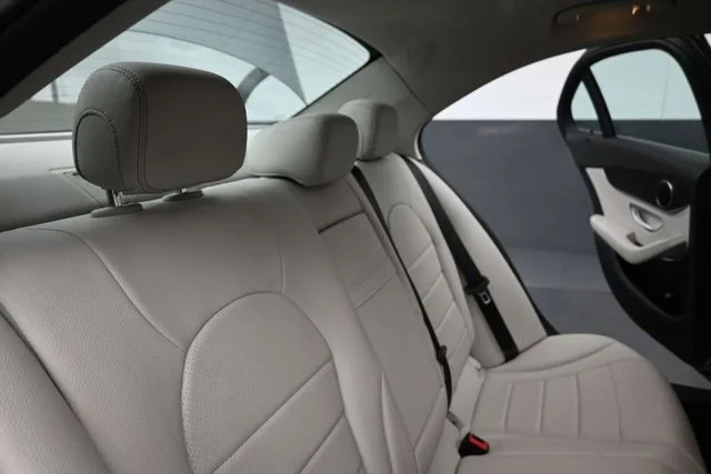 Used 2016 Silver Mercedes-Benz C 300 image 25