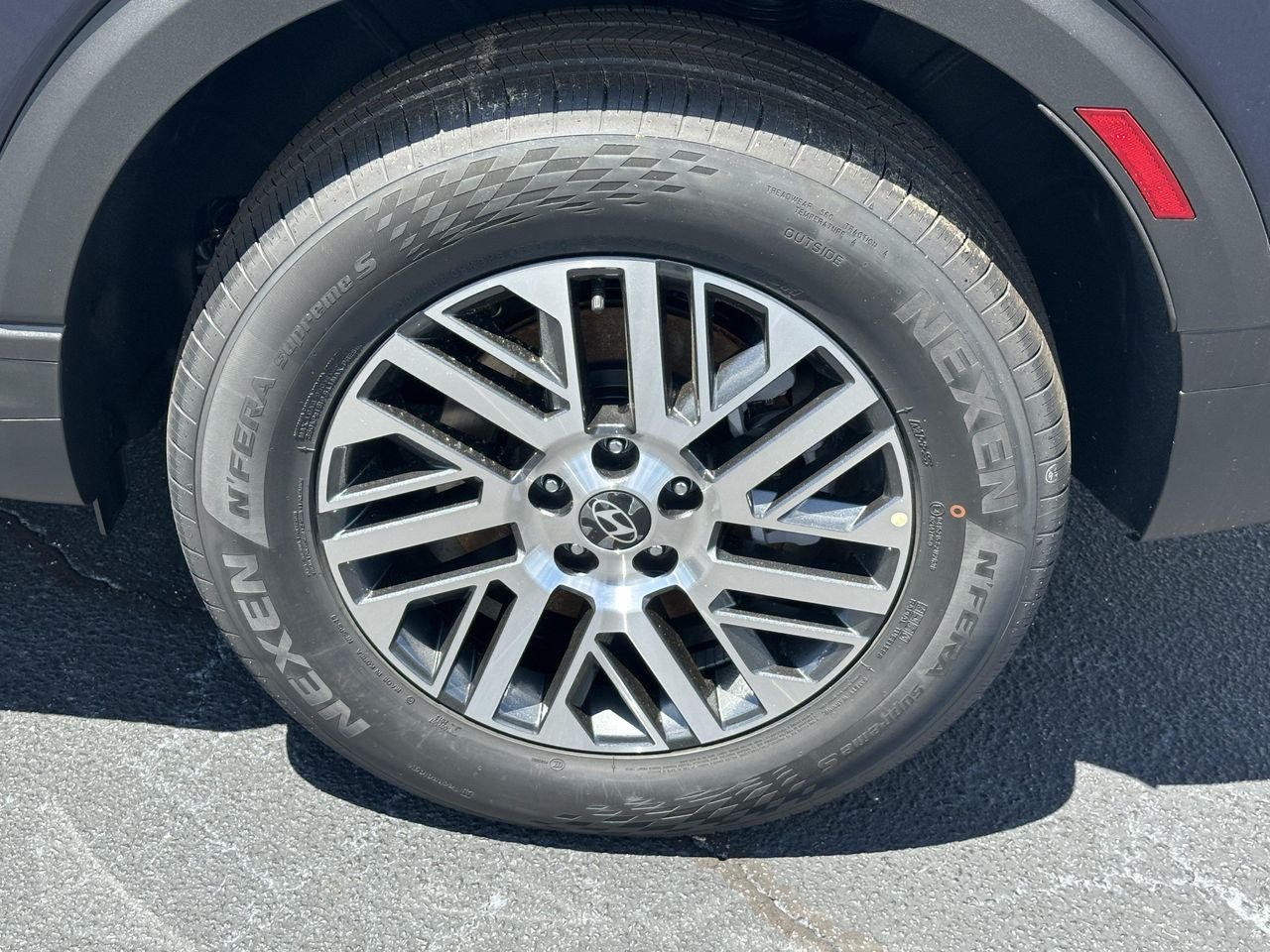 New 2026 Classy Blue Pearl Hyundai SE image 17