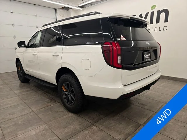 New 2027 Star White Metallic Tri-Coat Ford Tremor® image 3