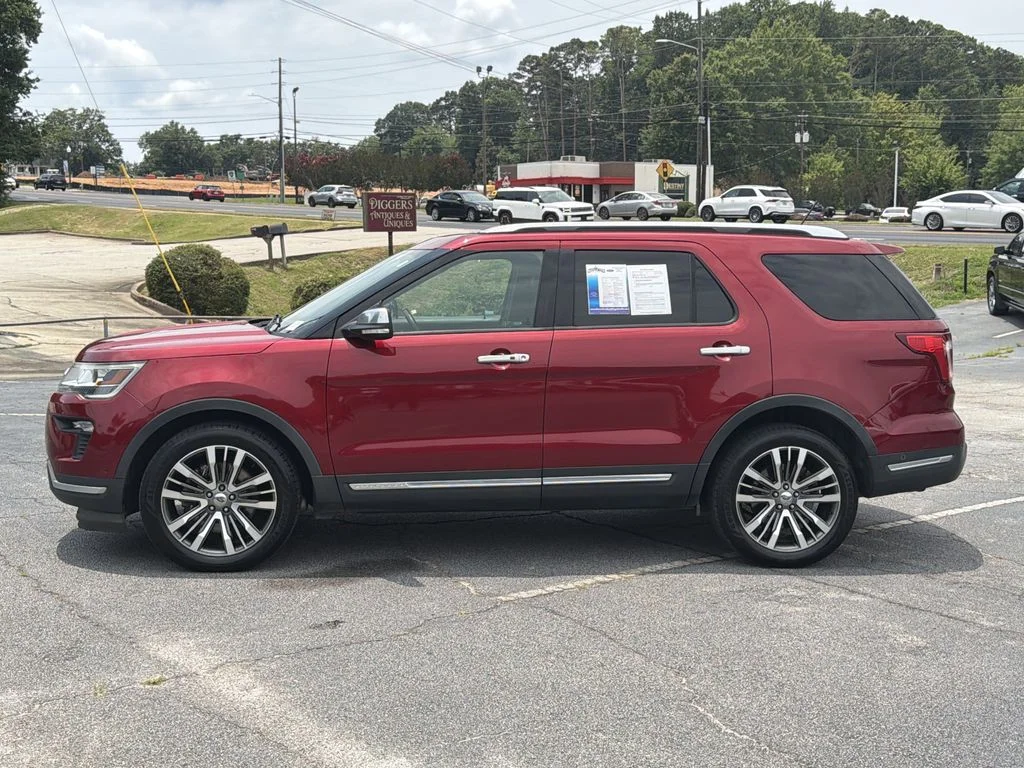 Used 2018 Red Ford Platinum image 4