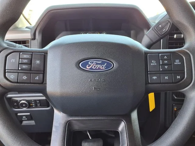 Certified Used 2025 Oxford White Ford XL image 8