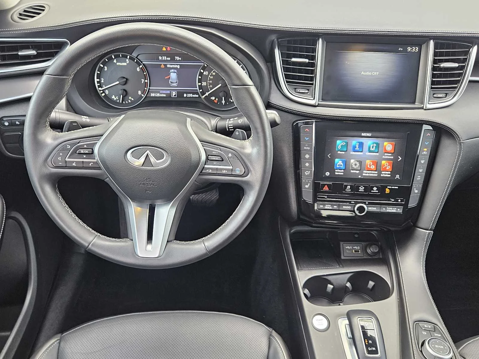 Certified Used 2023 Radiant White INFINITI LUXE image 24