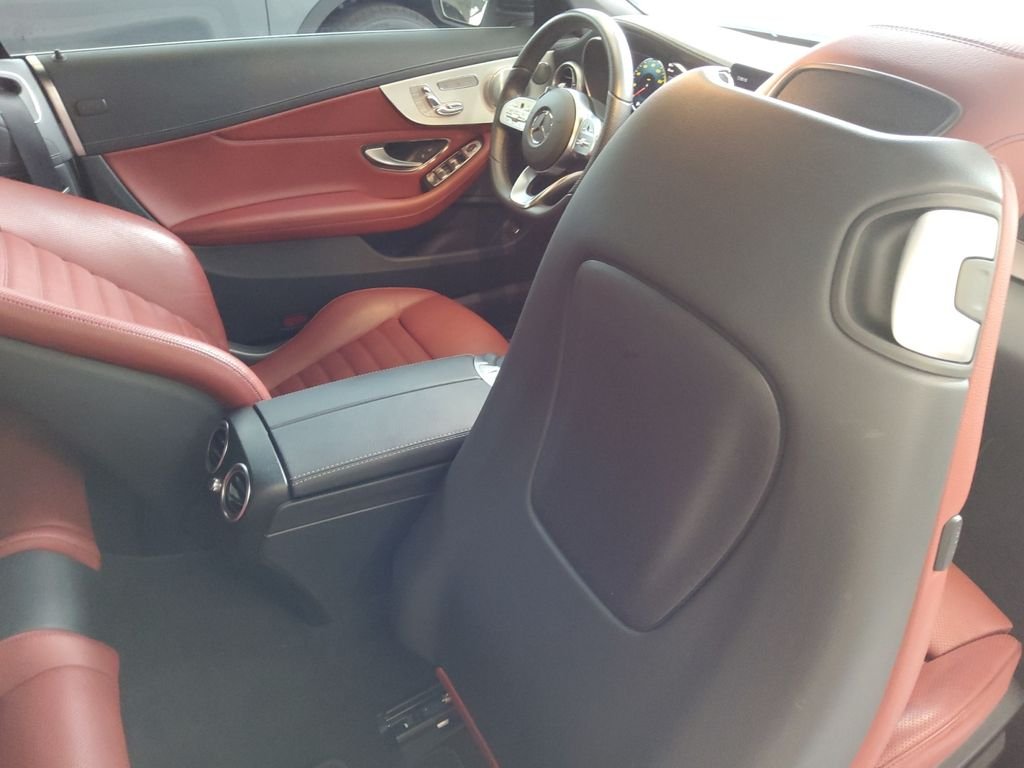 Used 2023  Mercedes-Benz C 300 image 17
