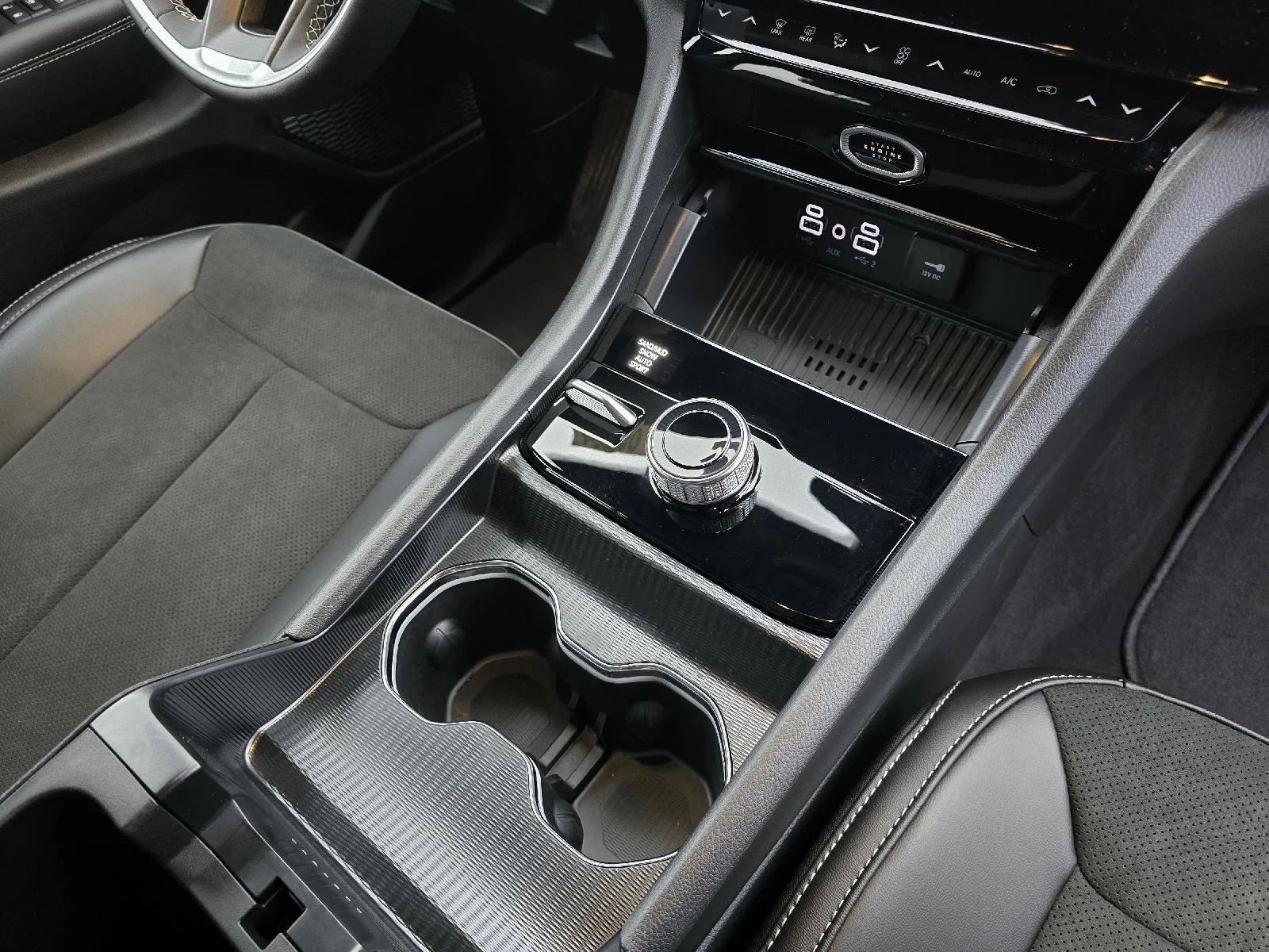 2026 Jeep Grand Cherokee Laredo - Photo 17