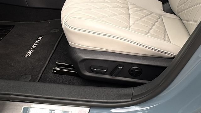 2026 Nissan Sentra SL - Photo 10
