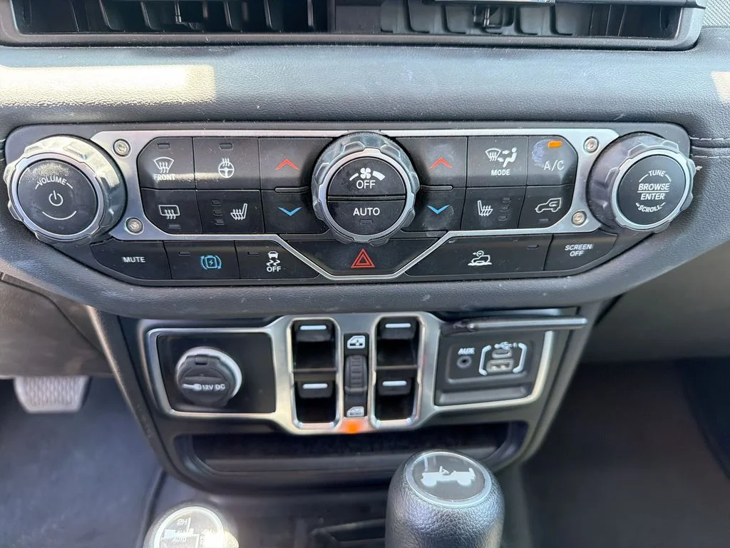 Used 2024 White Jeep Sahara 4xe image 16