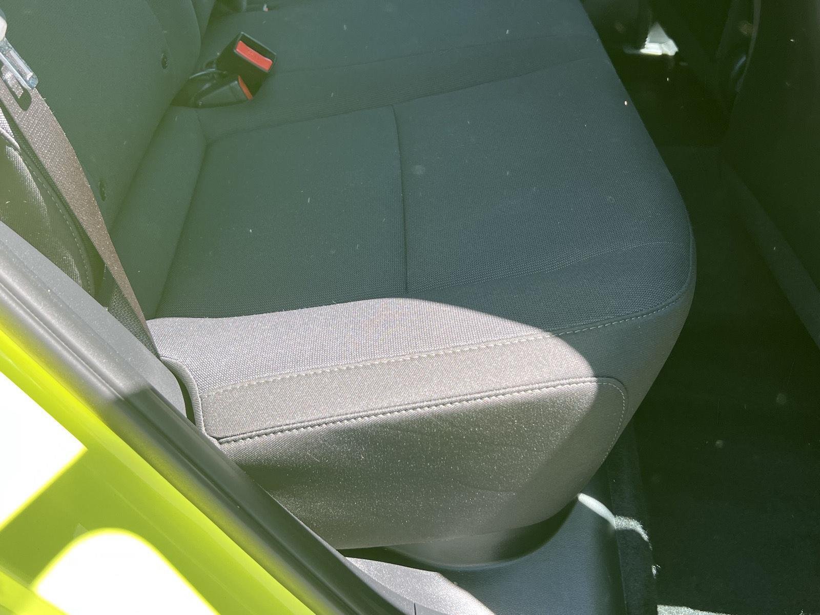 New 2026 Neoteric Yellow Hyundai SE image 21